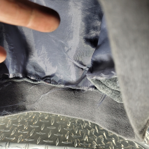 Vintage Flames coach's sweater - Picture 9 of 9